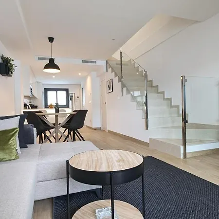 شقة Panoramic Personal Pool