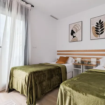 Panoramic Personal Pool